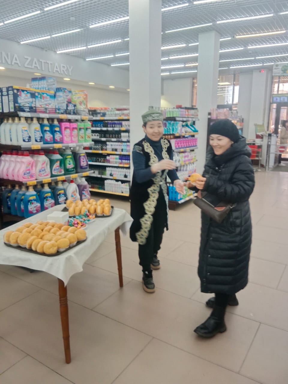 Праздник Наурыз в сети супермаркетов Аян