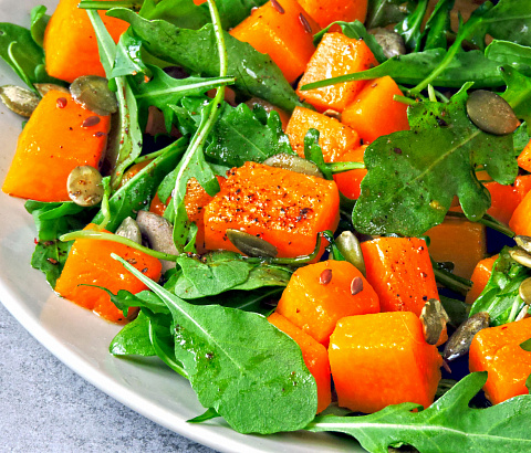 Салат из тыквы с рукколой